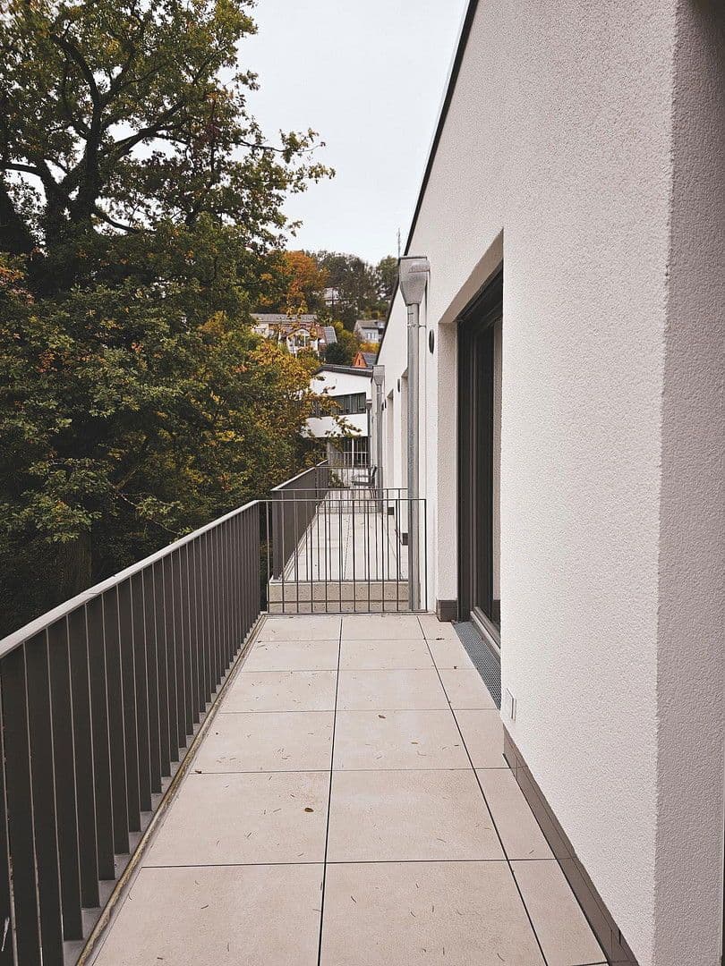 Prenájom bytu 3-izbový 120 m², Emil-von-Behring-Str. 1, Marburg, Hesensko Prenájom bytu 3-izbový 120 m², Emil-von-Behring-Str. 1, Marburg, Hesensko