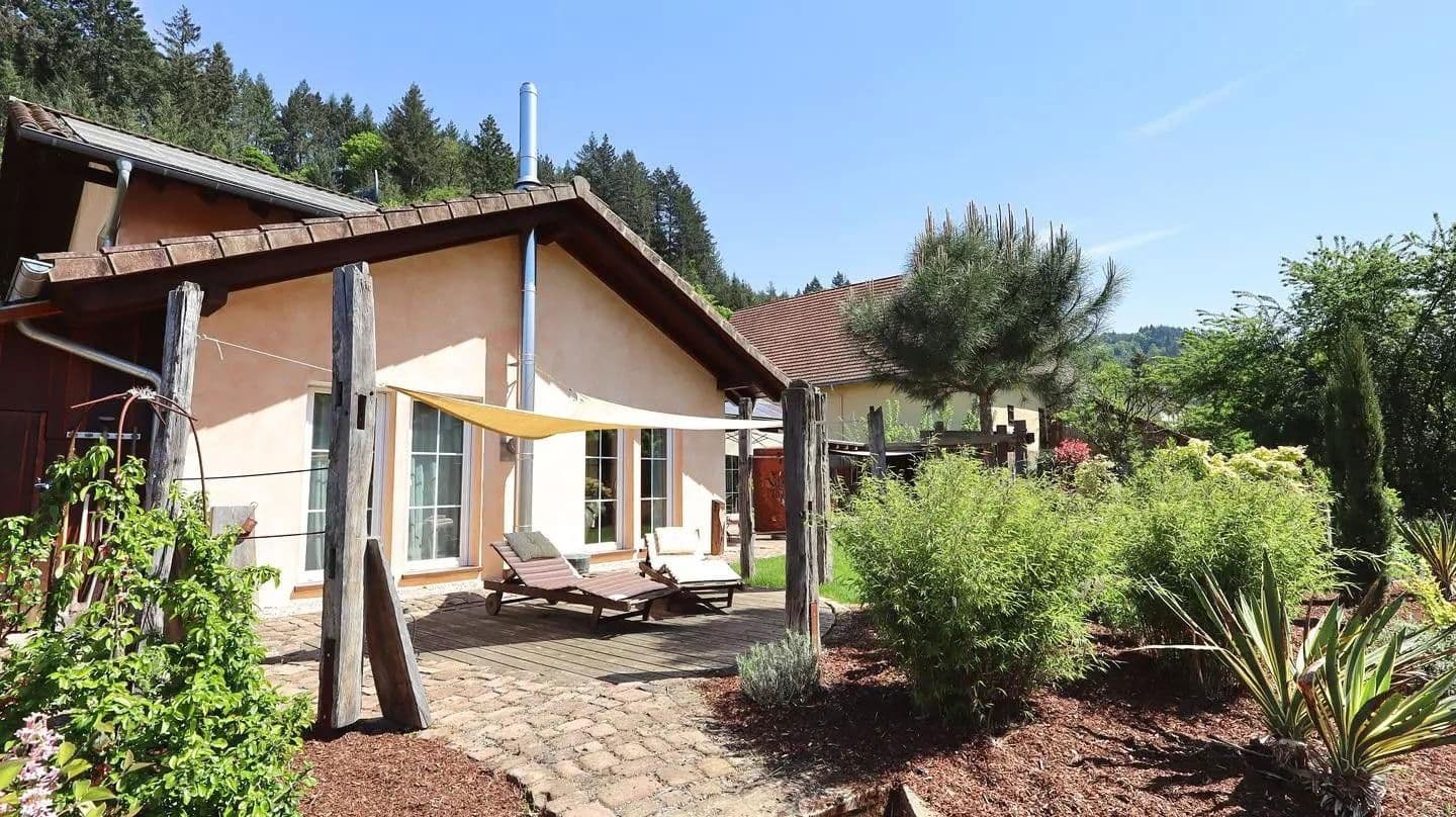 Predaj domu 186 m², pozemek 924 m², Talstrasse 42a, Hohberg, Bádensko-Wurttembersko Predaj domu 186 m², pozemek 924 m², Talstrasse 42a, Hohberg, Bádensko-Wurttembersko