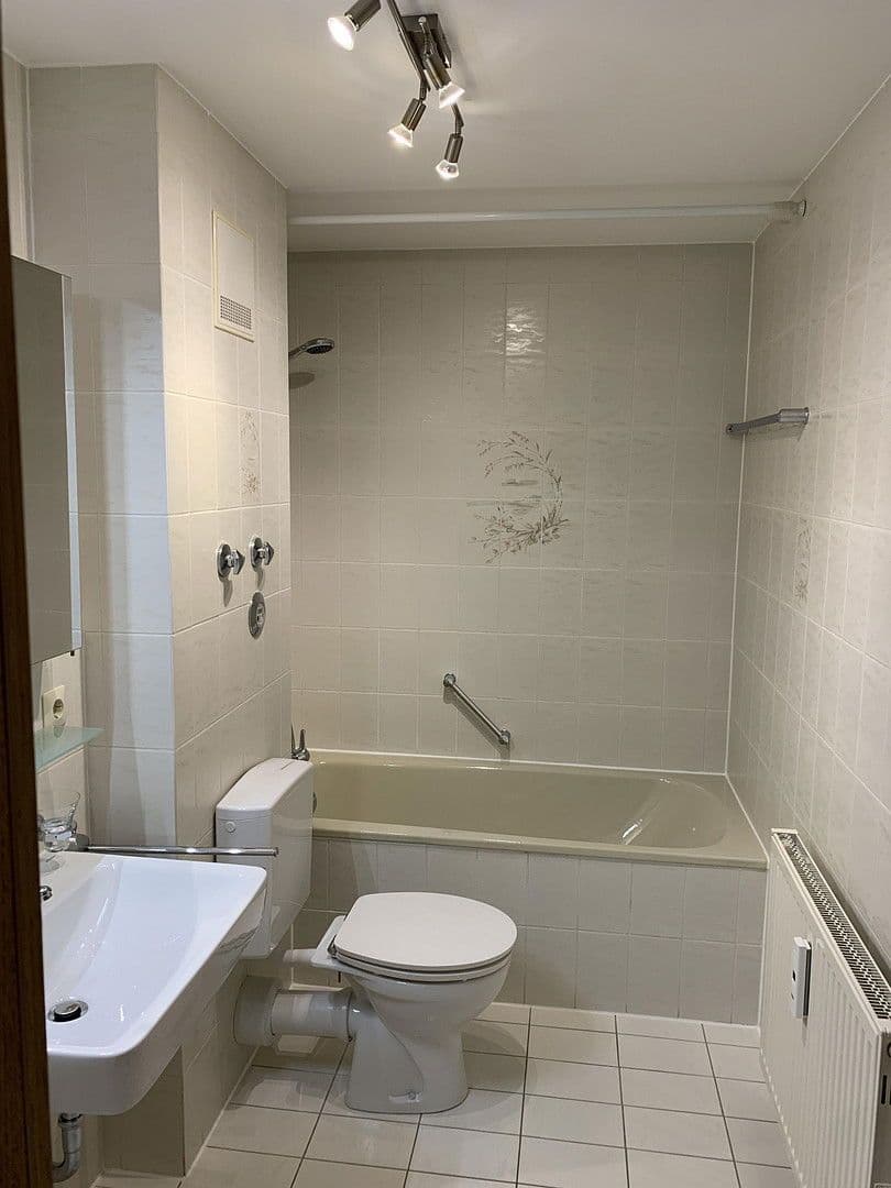 Prenájom bytu 2-izbový 59 m², Remboldstr. 1a, Augsburg, Bavorsko Prenájom bytu 2-izbový 59 m², Remboldstr. 1a, Augsburg, Bavorsko