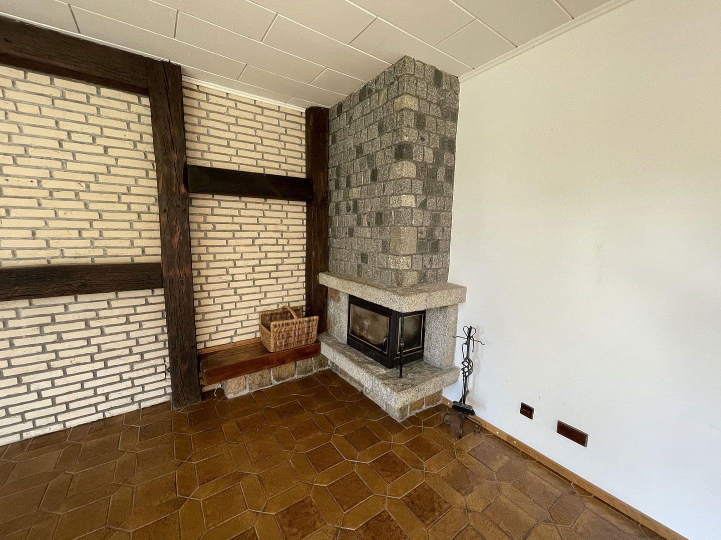 Predaj domu 215 m², pozemek 750 m², Grethenstraße 5, Lehrte, Dolné Sasko Predaj domu 215 m², pozemek 750 m², Grethenstraße 5, Lehrte, Dolné Sasko