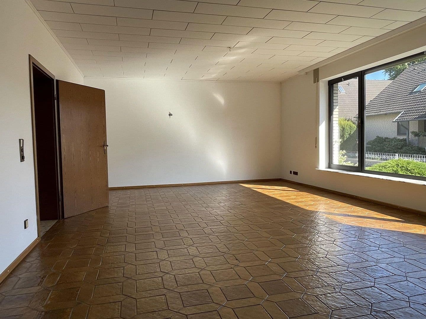 Predaj domu 215 m², pozemek 750 m², Grethenstraße 5, Lehrte, Dolné Sasko Predaj domu 215 m², pozemek 750 m², Grethenstraße 5, Lehrte, Dolné Sasko
