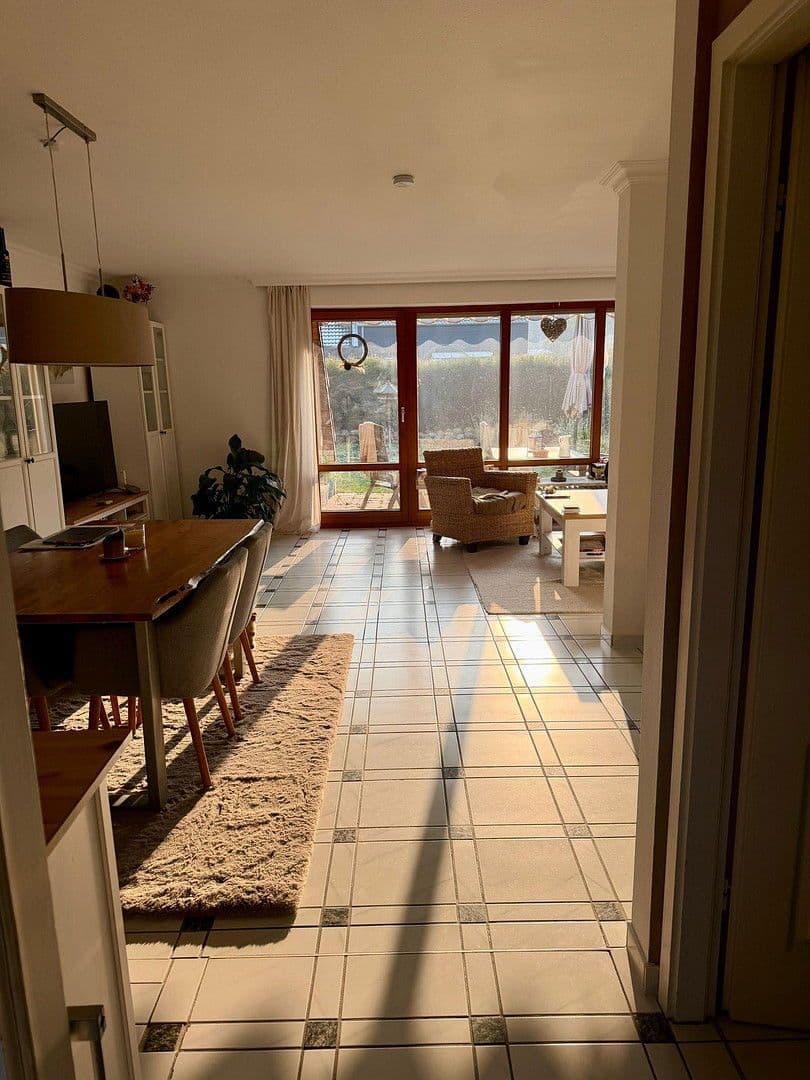 Predaj domu 124 m², pozemek 300 m², Königsberger Straße 1b, Scharbeutz, Šlezvicko-Holštajnsko Predaj domu 124 m², pozemek 300 m², Königsberger Straße 1b, Scharbeutz, Šlezvicko-Holštajnsko