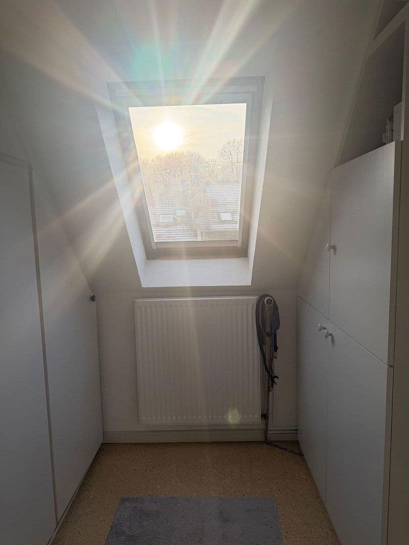 Predaj domu 124 m², pozemek 300 m², Königsberger Straße 1b, Scharbeutz, Šlezvicko-Holštajnsko Predaj domu 124 m², pozemek 300 m², Königsberger Straße 1b, Scharbeutz, Šlezvicko-Holštajnsko