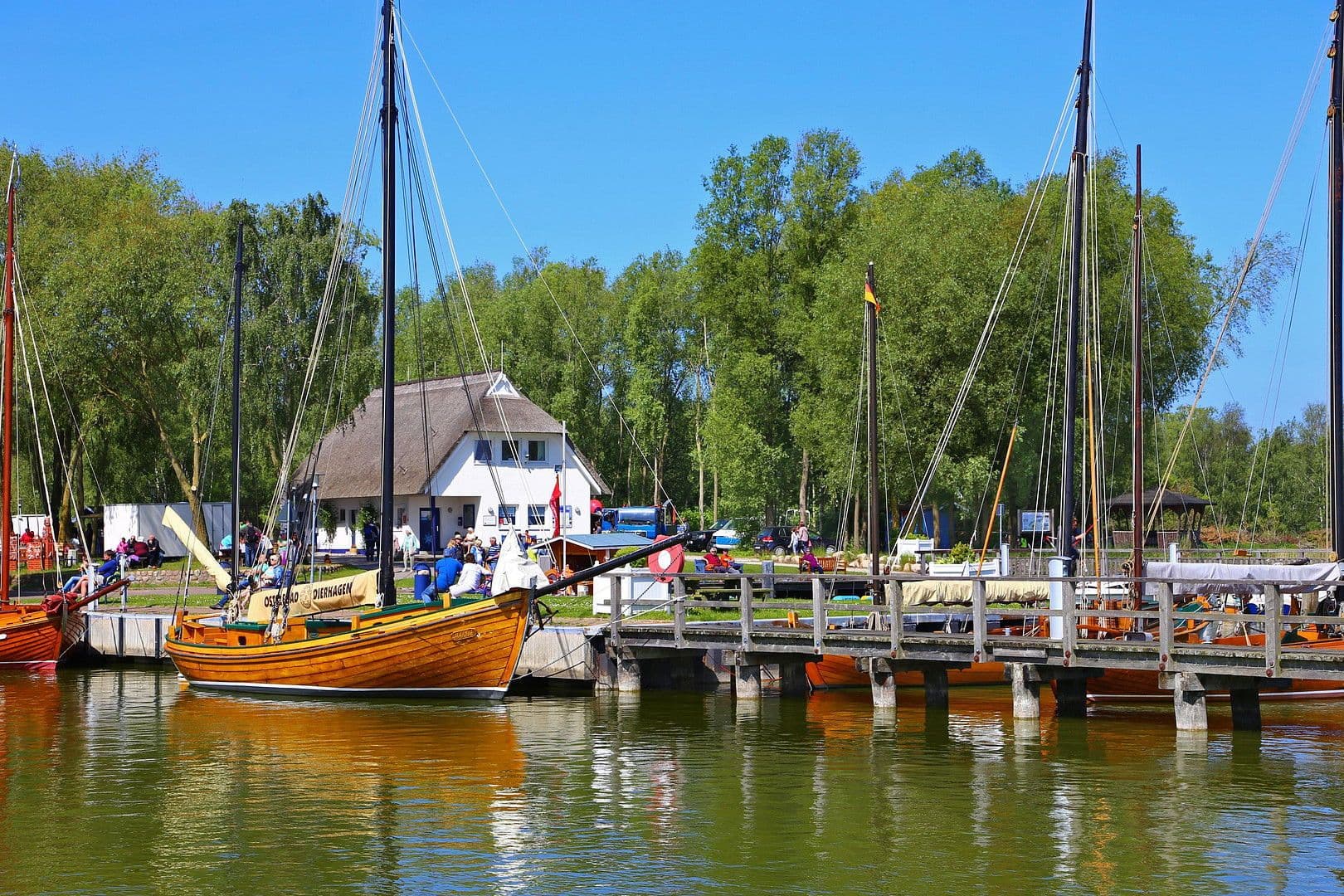 Predaj pozemku 715 m², Dierhagen, Meklenbursko-Predpomoransko Predaj pozemku 715 m², Dierhagen, Meklenbursko-Predpomoransko