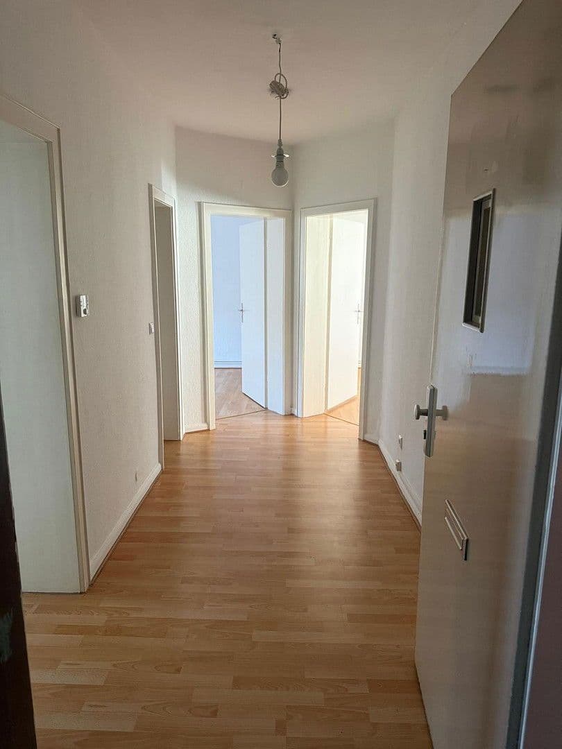Prenájom bytu 2-izbový 64 m², Zwinglistr.6, Hannover, Dolné Sasko Prenájom bytu 2-izbový 64 m², Zwinglistr.6, Hannover, Dolné Sasko