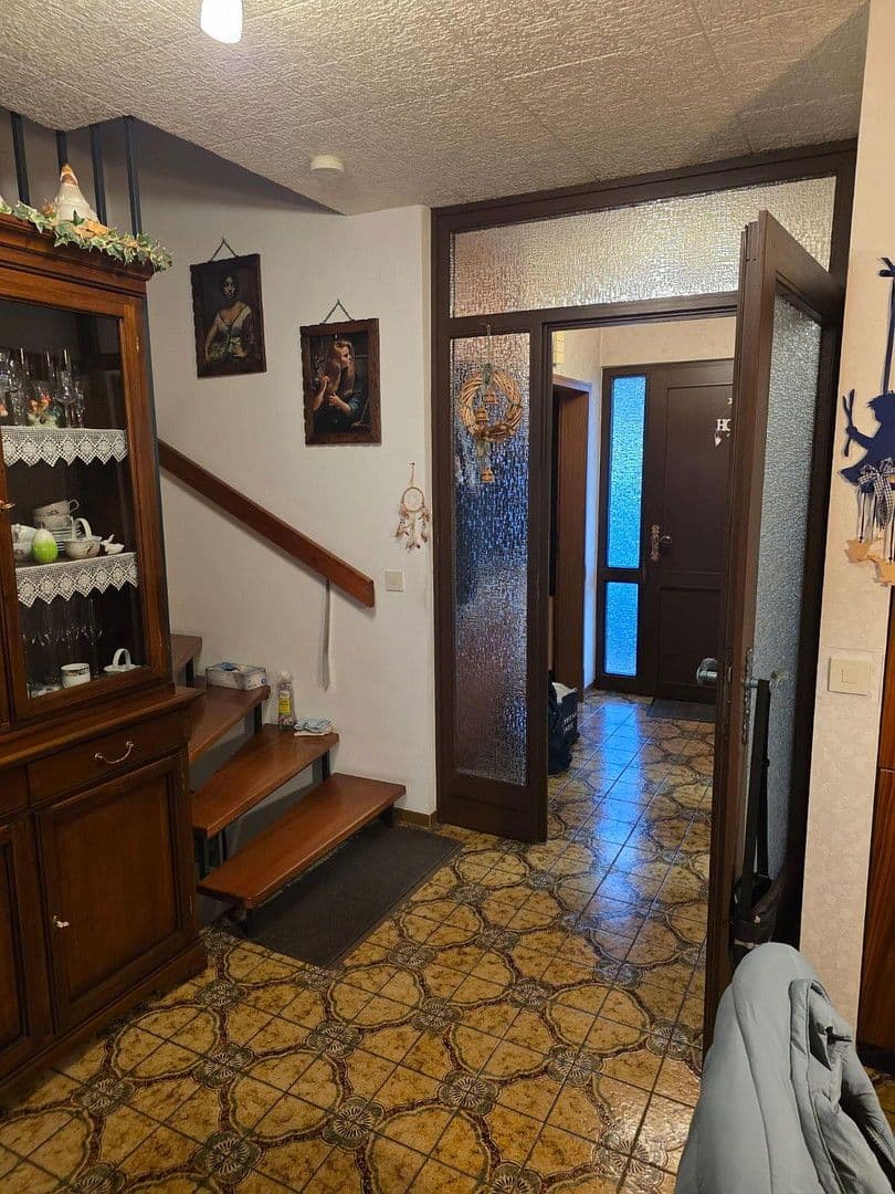 Predaj domu 135 m², pozemek 215 m², Aschaffenburg, Bavorsko Predaj domu 135 m², pozemek 215 m², Aschaffenburg, Bavorsko