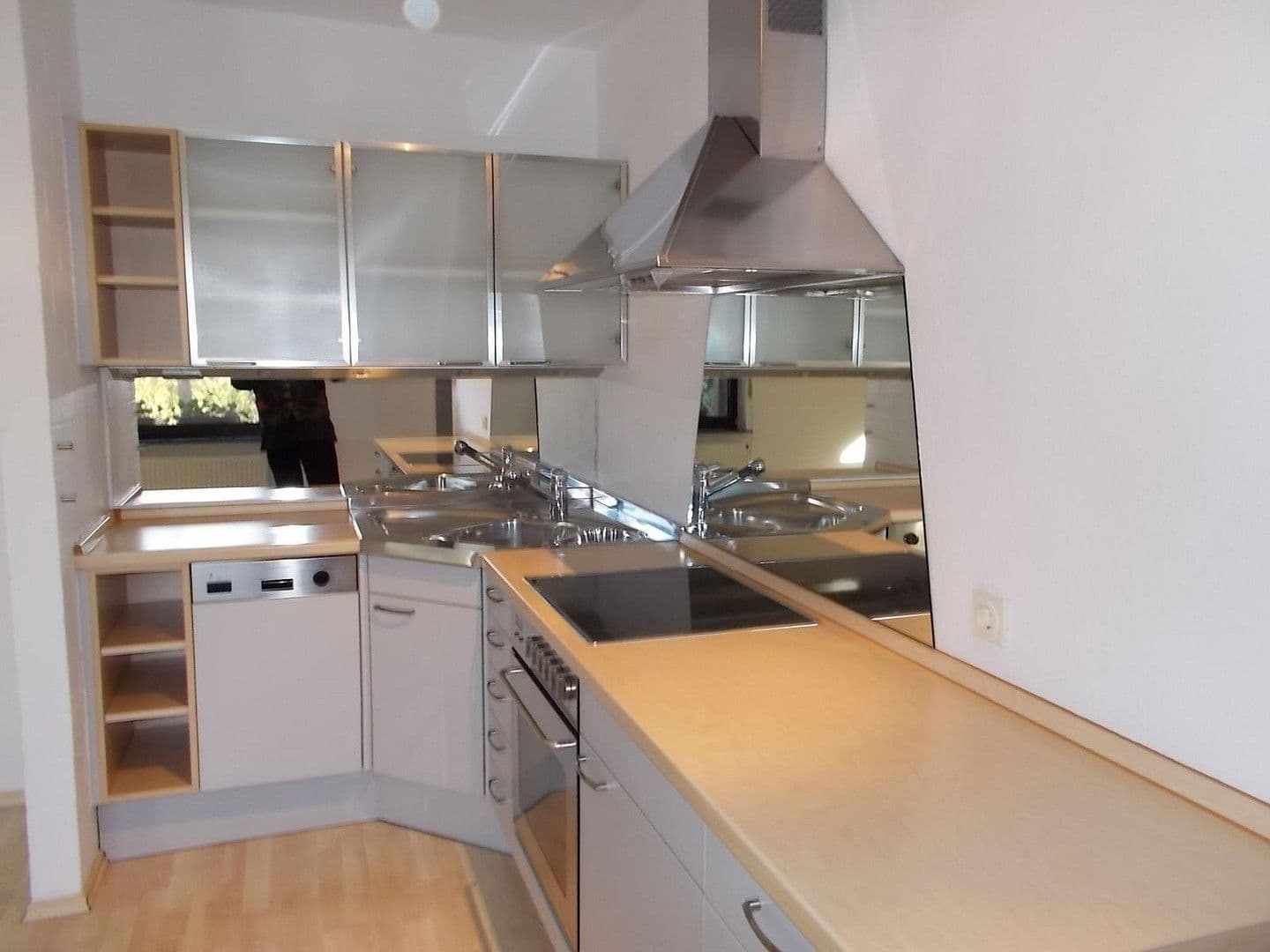 Prenájom bytu 2-izbový 63 m², Essen, Severné Porýnie - Westfálsko Prenájom bytu 2-izbový 63 m², Essen, Severné Porýnie - Westfálsko