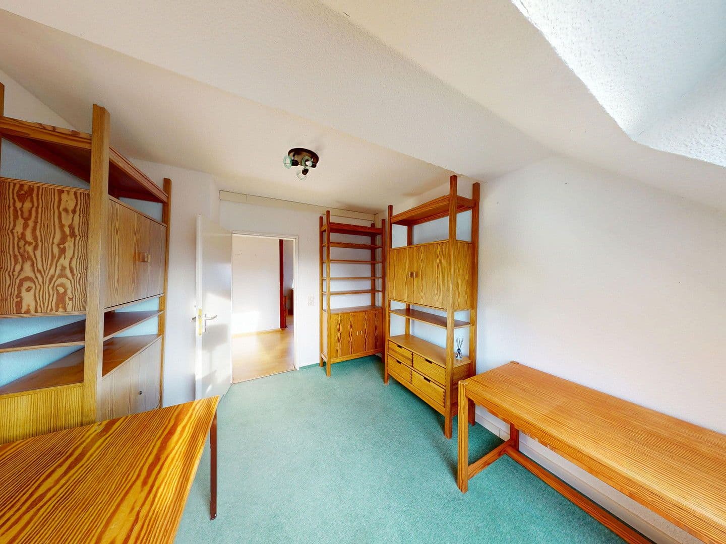 Predaj domu 343 m², pozemek 971 m², Braunschweig, Dolné Sasko Predaj domu 343 m², pozemek 971 m², Braunschweig, Dolné Sasko