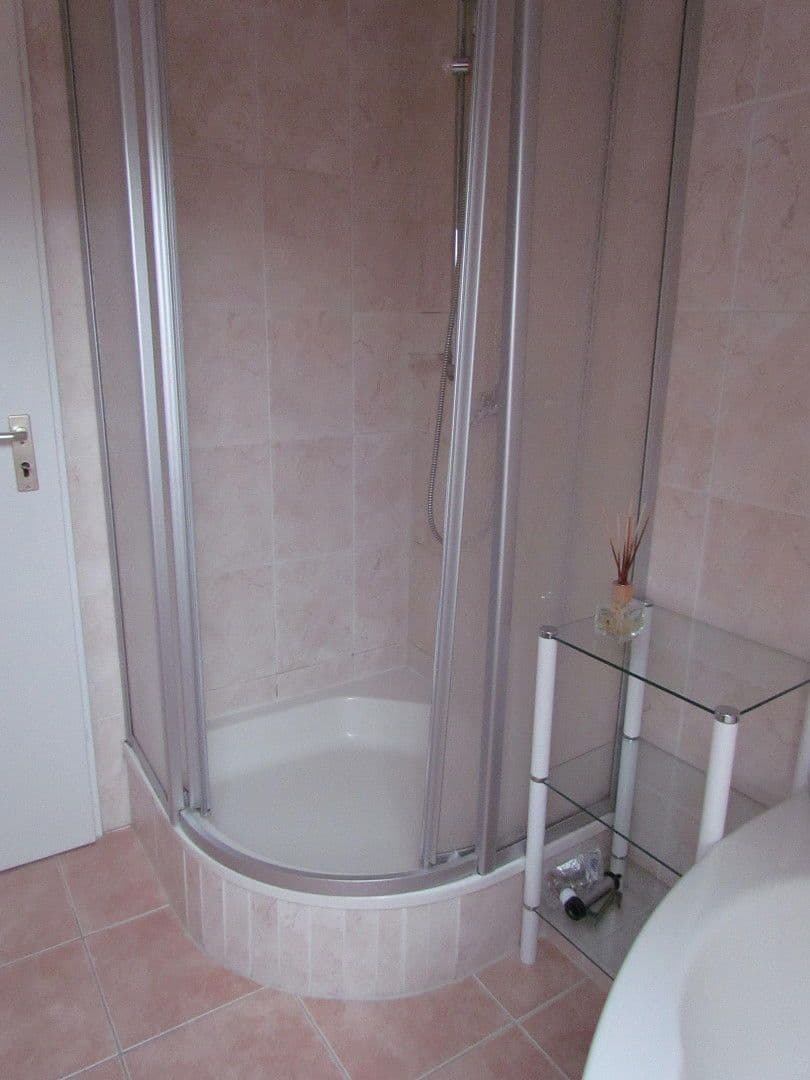 Predaj domu 343 m², pozemek 971 m², Braunschweig, Dolné Sasko Predaj domu 343 m², pozemek 971 m², Braunschweig, Dolné Sasko