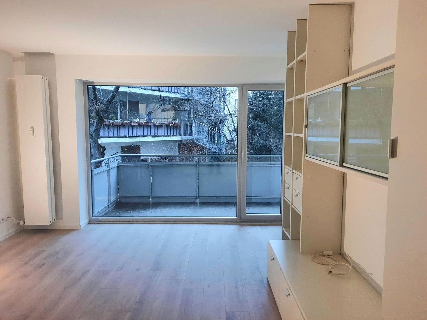 Prenájom bytu 1-izbový 34 m², Düsseldorf, Severné Porýnie - Westfálsko Prenájom bytu 1-izbový 34 m², Düsseldorf, Severné Porýnie - Westfálsko