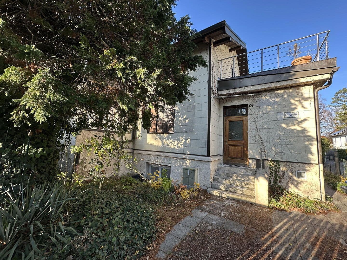 Predaj domu 280 m², pozemek 731 m², Planegg, Bavorsko Predaj domu 280 m², pozemek 731 m², Planegg, Bavorsko