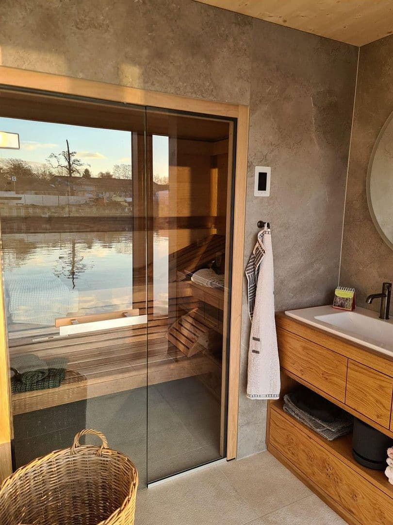 Prenájom bytu 3-izbový 100 m², Potsdam, Brandenbursko Prenájom bytu 3-izbový 100 m², Potsdam, Brandenbursko