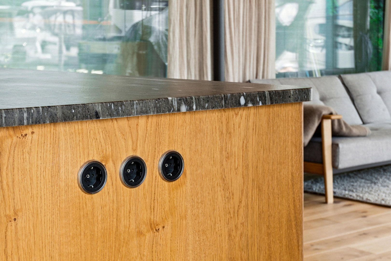 Prenájom bytu 3-izbový 100 m², Potsdam, Brandenbursko Prenájom bytu 3-izbový 100 m², Potsdam, Brandenbursko