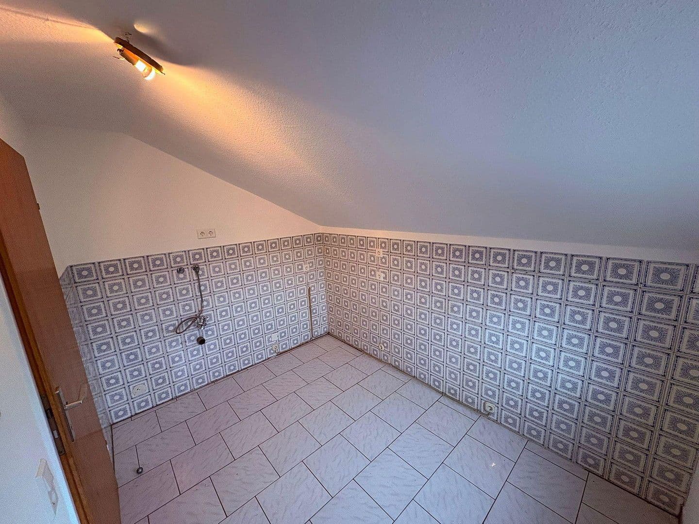 Prenájom bytu 3-izbový 50 m², In der Wüste 39, Leverkusen, Severné Porýnie - Westfálsko Prenájom bytu 3-izbový 50 m², In der Wüste 39, Leverkusen, Severné Porýnie - Westfálsko