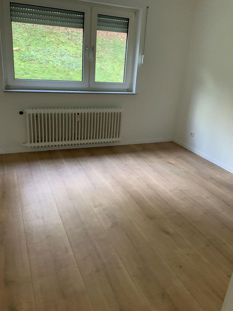 Prenájom bytu 3-izbový 84 m², Ahornweg 4-18, Hamm (Sieg), Porýnie-Falcko Prenájom bytu 3-izbový 84 m², Ahornweg 4-18, Hamm (Sieg), Porýnie-Falcko