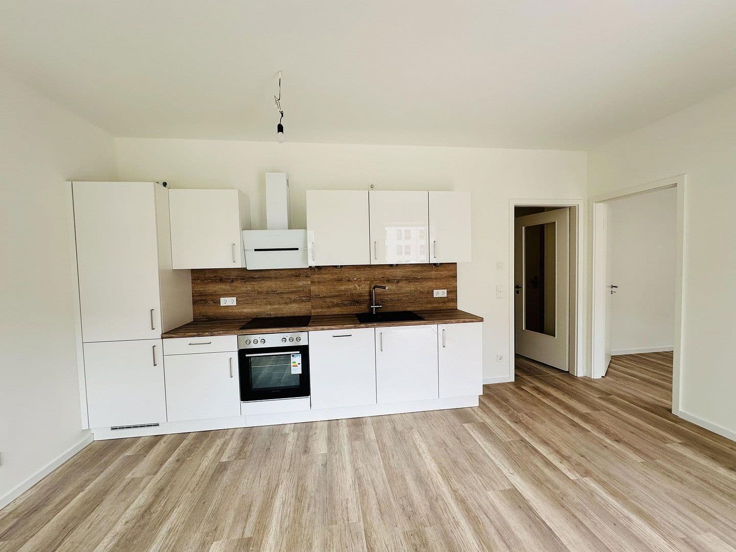 Prenájom bytu 2-izbový 52 m², Parkstr 15, Berlin, Berlín Prenájom bytu 2-izbový 52 m², Parkstr 15, Berlin, Berlín