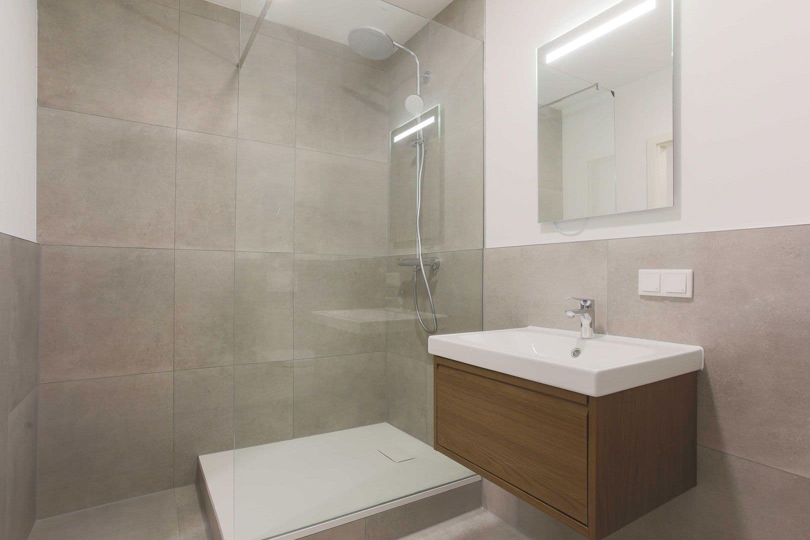 Predaj bytu 1-izbový 47 m², Siegburg, Severné Porýnie - Westfálsko Predaj bytu 1-izbový 47 m², Siegburg, Severné Porýnie - Westfálsko