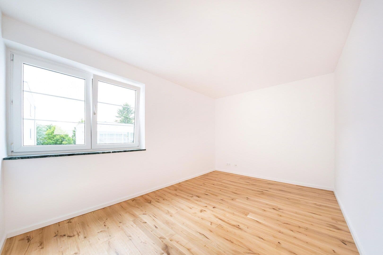 Predaj bytu 2-izbový 64 m², Berlin, Berlín Predaj bytu 2-izbový 64 m², Berlin, Berlín