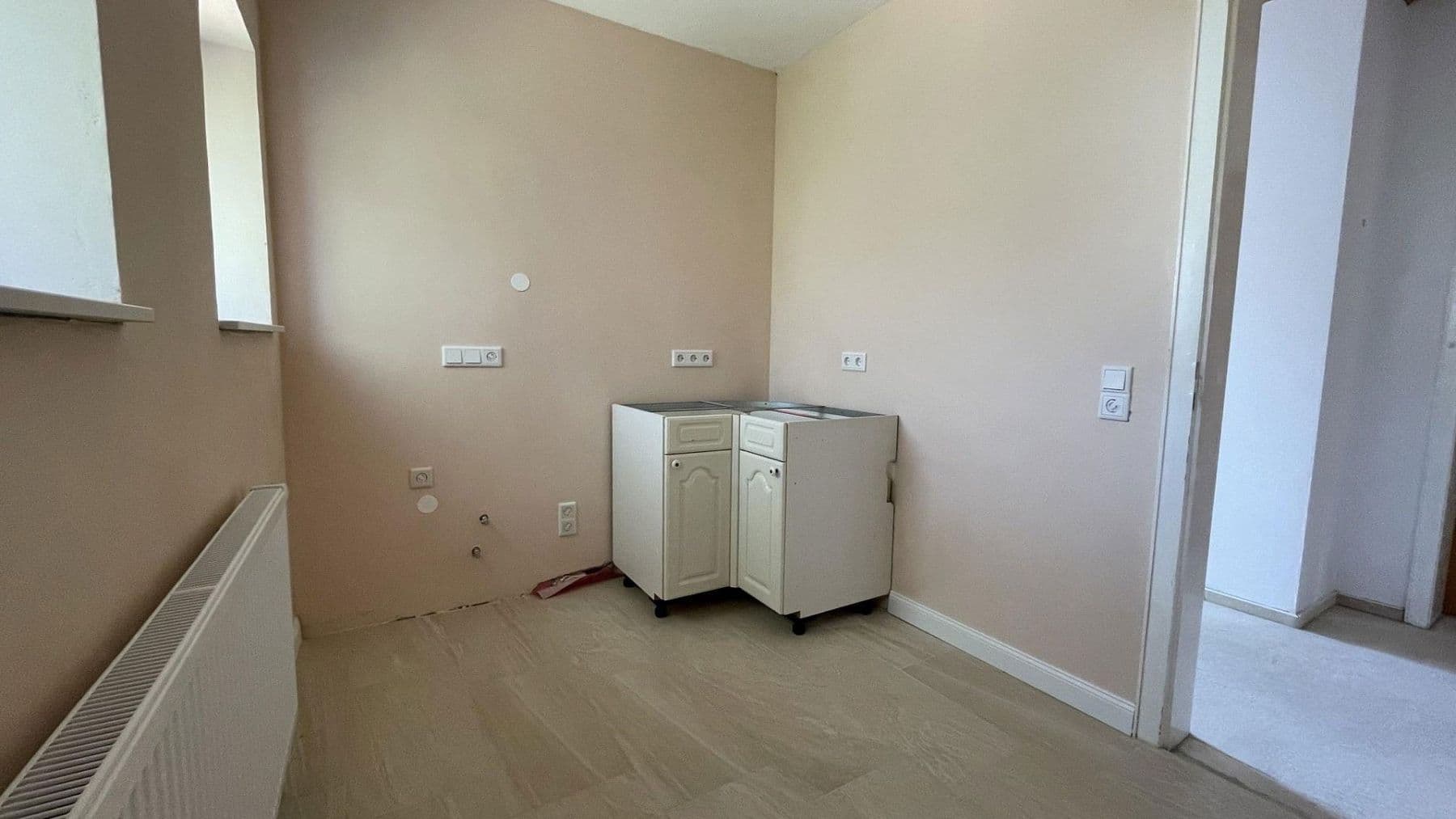 Predaj domu 248 m², pozemek 998 m², Krautgartenweg 3, Neckargemünd, Bádensko-Wurttembersko Predaj domu 248 m², pozemek 998 m², Krautgartenweg 3, Neckargemünd, Bádensko-Wurttembersko