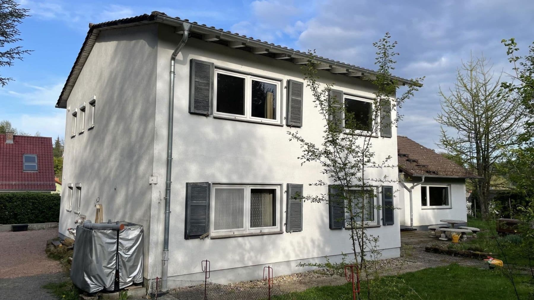 Predaj domu 248 m², pozemek 998 m², Krautgartenweg 3, Neckargemünd, Bádensko-Wurttembersko Predaj domu 248 m², pozemek 998 m², Krautgartenweg 3, Neckargemünd, Bádensko-Wurttembersko