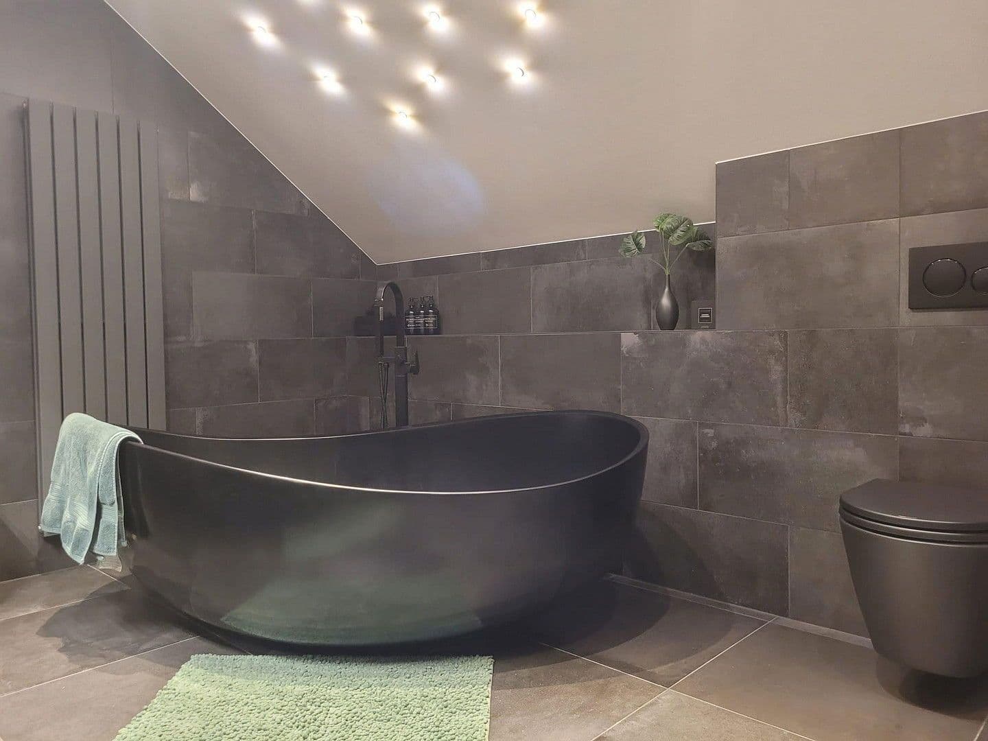 Predaj domu 241 m², pozemek 605 m², Seeheim-Jugenheim, Hesensko Predaj domu 241 m², pozemek 605 m², Seeheim-Jugenheim, Hesensko