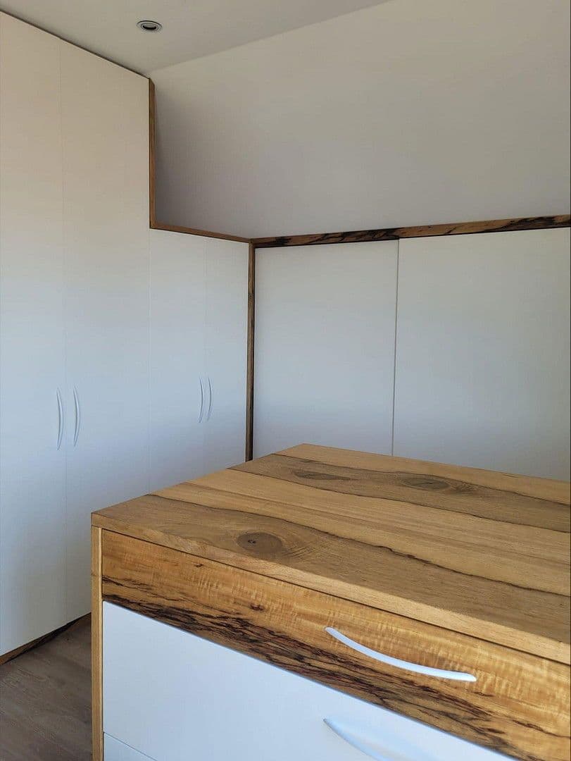 Predaj domu 241 m², pozemek 605 m², Seeheim-Jugenheim, Hesensko Predaj domu 241 m², pozemek 605 m², Seeheim-Jugenheim, Hesensko