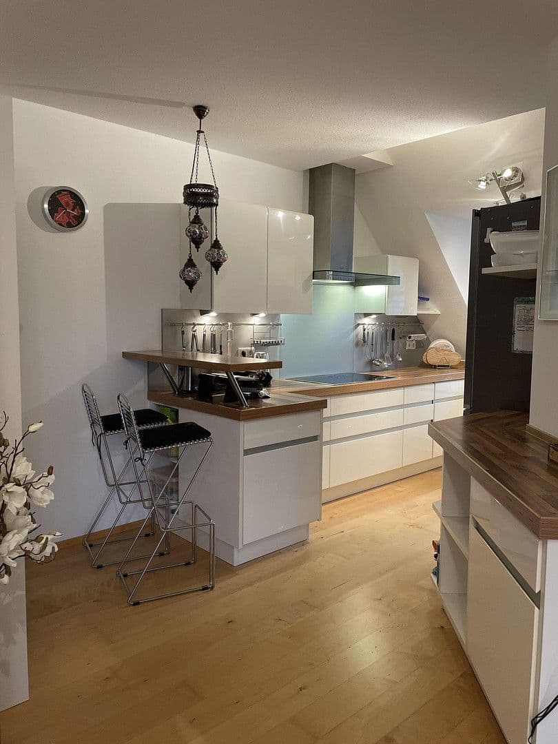 Predaj bytu 3-izbový 109 m², Gröbenzell, Bavorsko Predaj bytu 3-izbový 109 m², Gröbenzell, Bavorsko