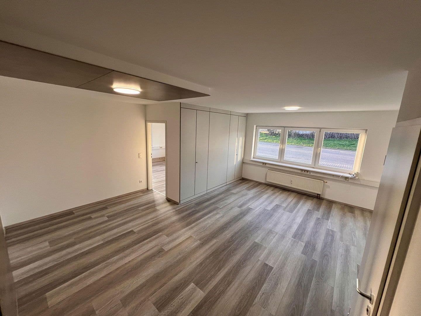 Prenájom kancelárie 80 m², Schwetzingen, Bádensko-Wurttembersko Prenájom kancelárie 80 m², Schwetzingen, Bádensko-Wurttembersko