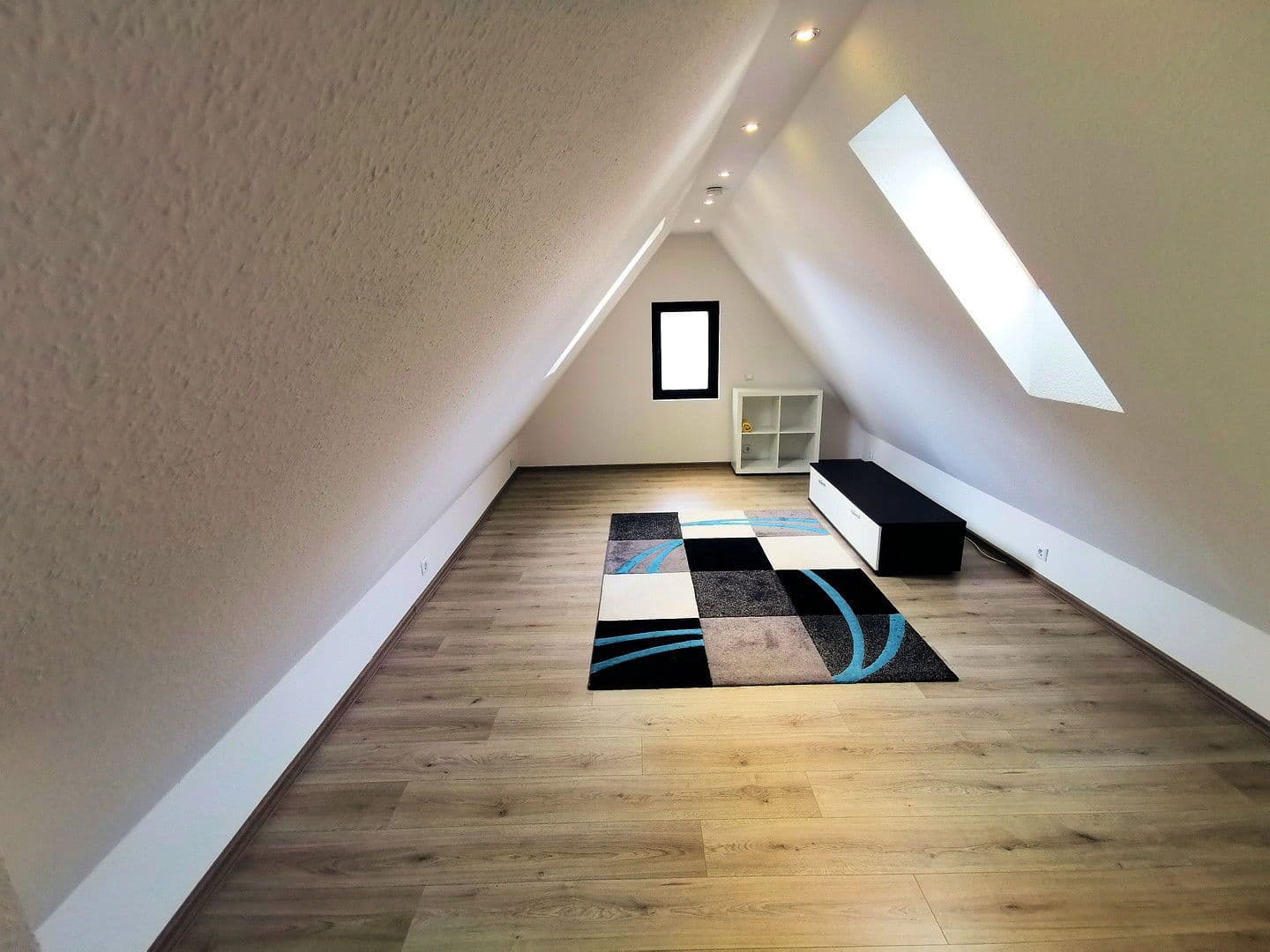 Predaj domu 127 m², pozemek 189 m², Bexbach, Sársko Predaj domu 127 m², pozemek 189 m², Bexbach, Sársko