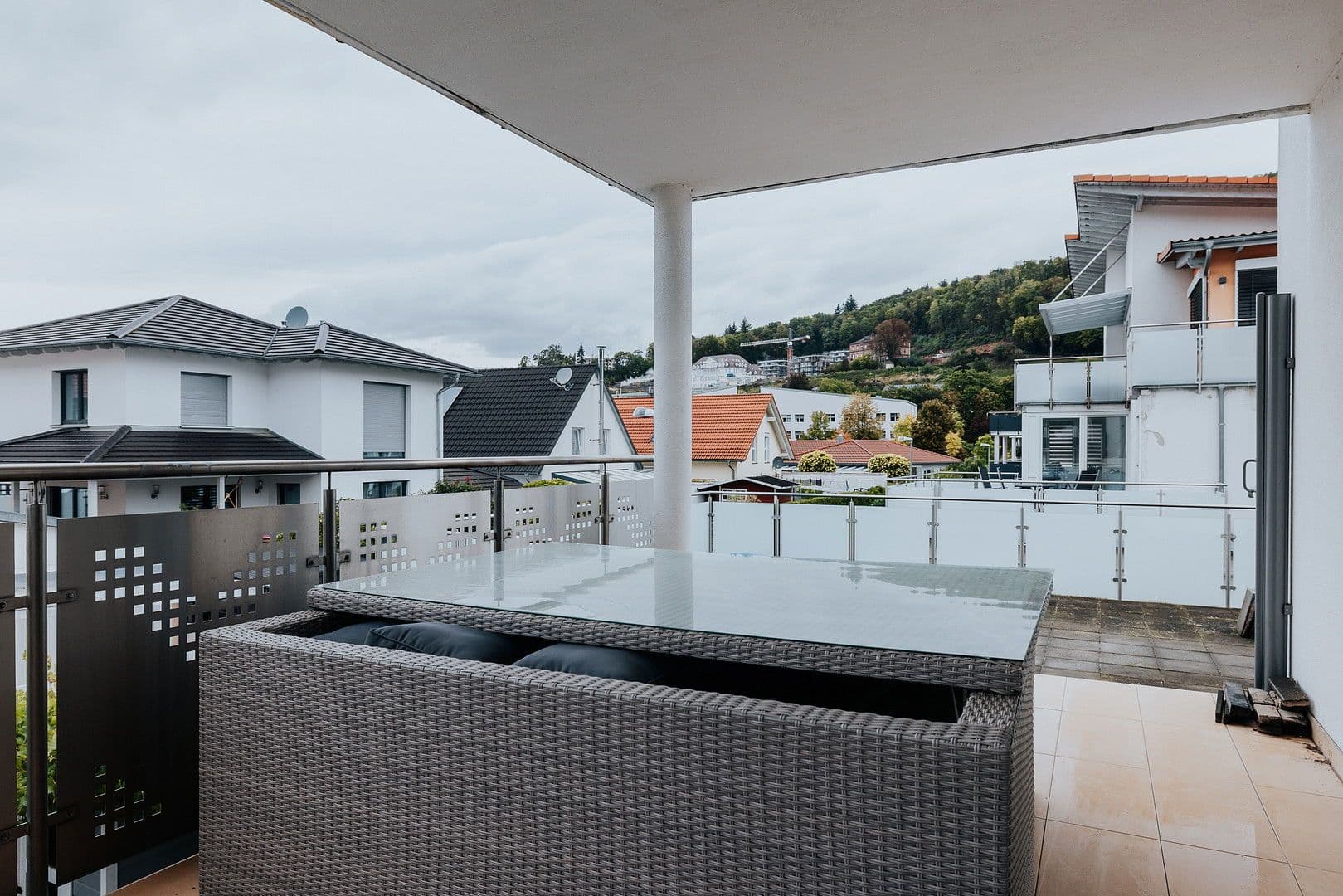 Prenájom bytu 3-izbový 107 m², Lahr/Schwarzwald, Bádensko-Wurttembersko Prenájom bytu 3-izbový 107 m², Lahr/Schwarzwald, Bádensko-Wurttembersko