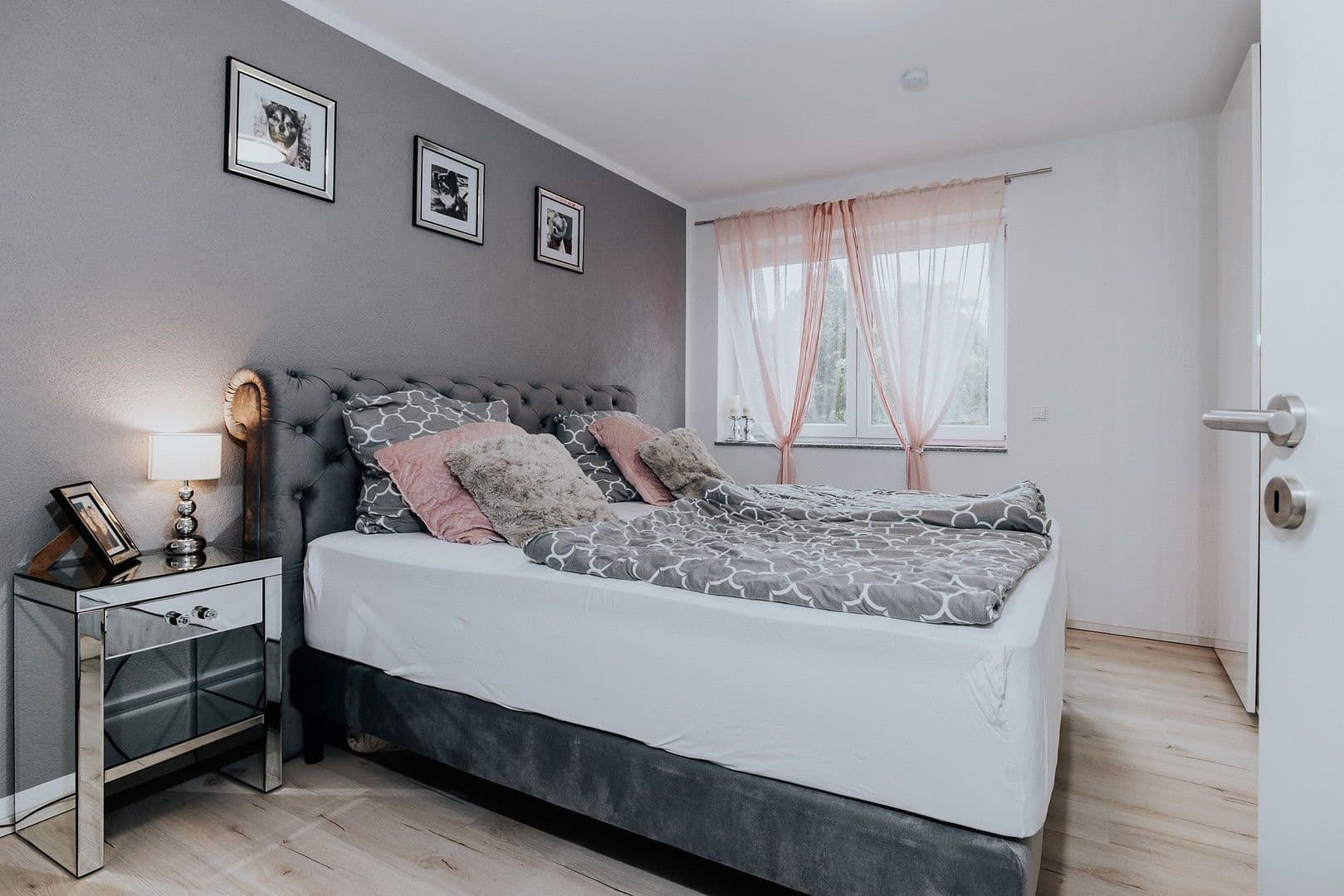 Prenájom bytu 3-izbový 107 m², Lahr/Schwarzwald, Bádensko-Wurttembersko Prenájom bytu 3-izbový 107 m², Lahr/Schwarzwald, Bádensko-Wurttembersko