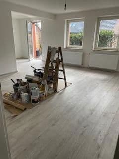 Prenájom domu 120 m², pozemek 500 m², Hollenbek, Šlezvicko-Holštajnsko Prenájom domu 120 m², pozemek 500 m², Hollenbek, Šlezvicko-Holštajnsko