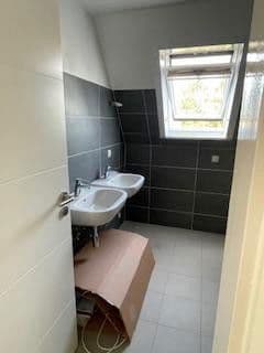 Prenájom domu 120 m², pozemek 500 m², Hollenbek, Šlezvicko-Holštajnsko Prenájom domu 120 m², pozemek 500 m², Hollenbek, Šlezvicko-Holštajnsko