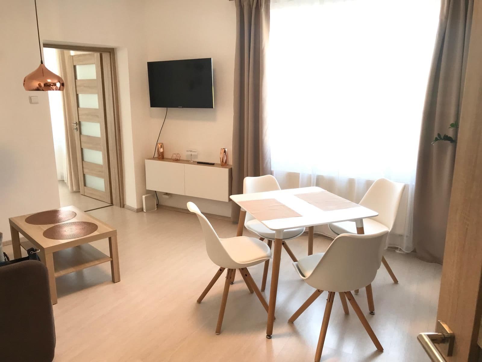 Prenájom bytu 2-izbový 46 m², Renneská třída, Brno, Jihomoravský kraj Prenájom bytu 2-izbový 46 m², Renneská třída, Brno, Jihomoravský kraj