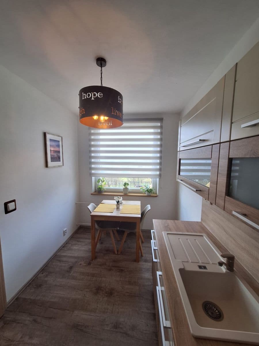 Predaj bytu 3-izbový 76 m², Oblá, Brno, Jihomoravský kraj Predaj bytu 3-izbový 76 m², Oblá, Brno, Jihomoravský kraj