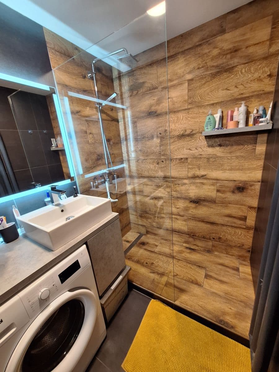 Predaj bytu 3-izbový 76 m², Oblá, Brno, Jihomoravský kraj Predaj bytu 3-izbový 76 m², Oblá, Brno, Jihomoravský kraj