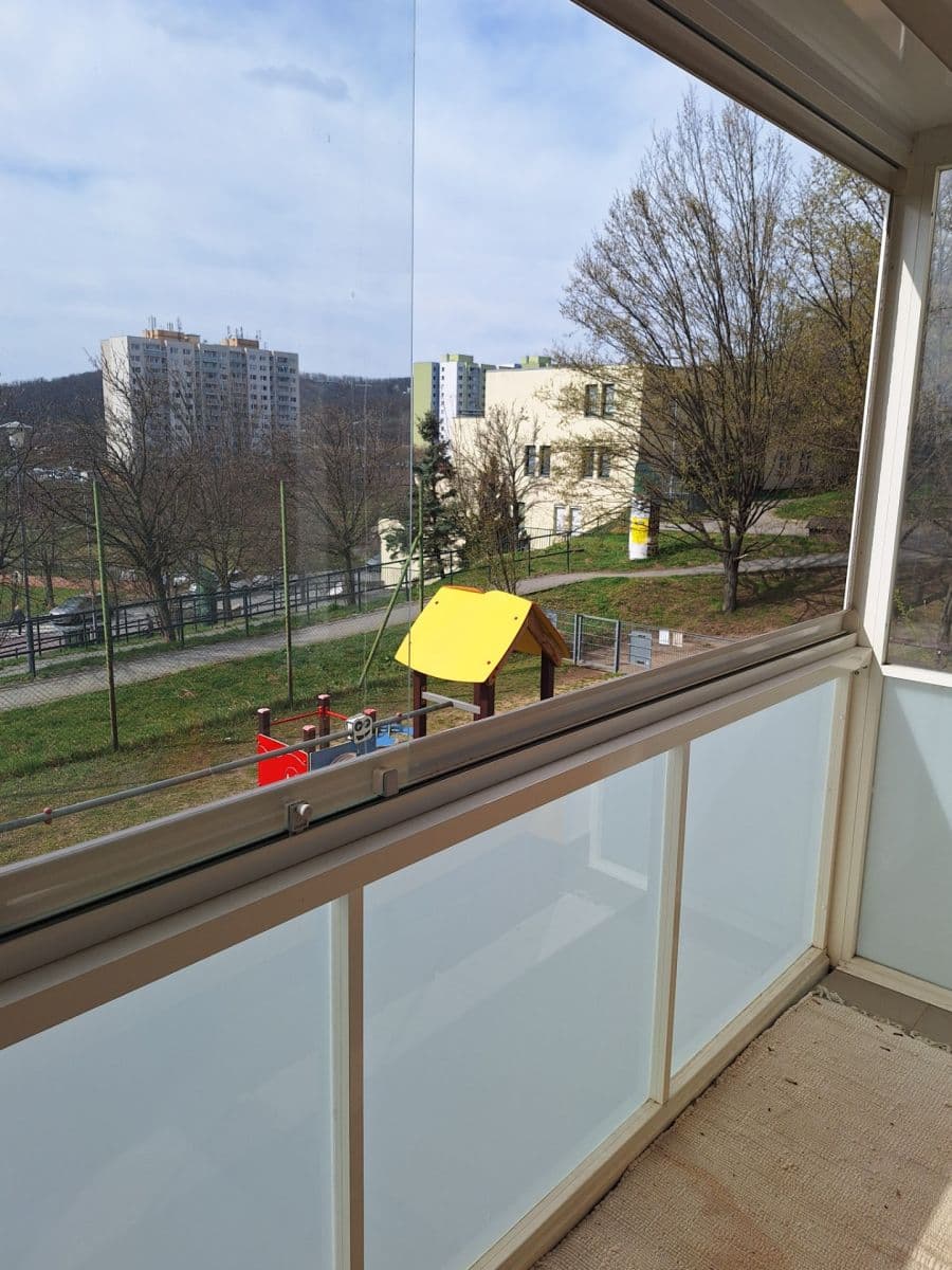 Predaj bytu 3-izbový 76 m², Oblá, Brno, Jihomoravský kraj Predaj bytu 3-izbový 76 m², Oblá, Brno, Jihomoravský kraj