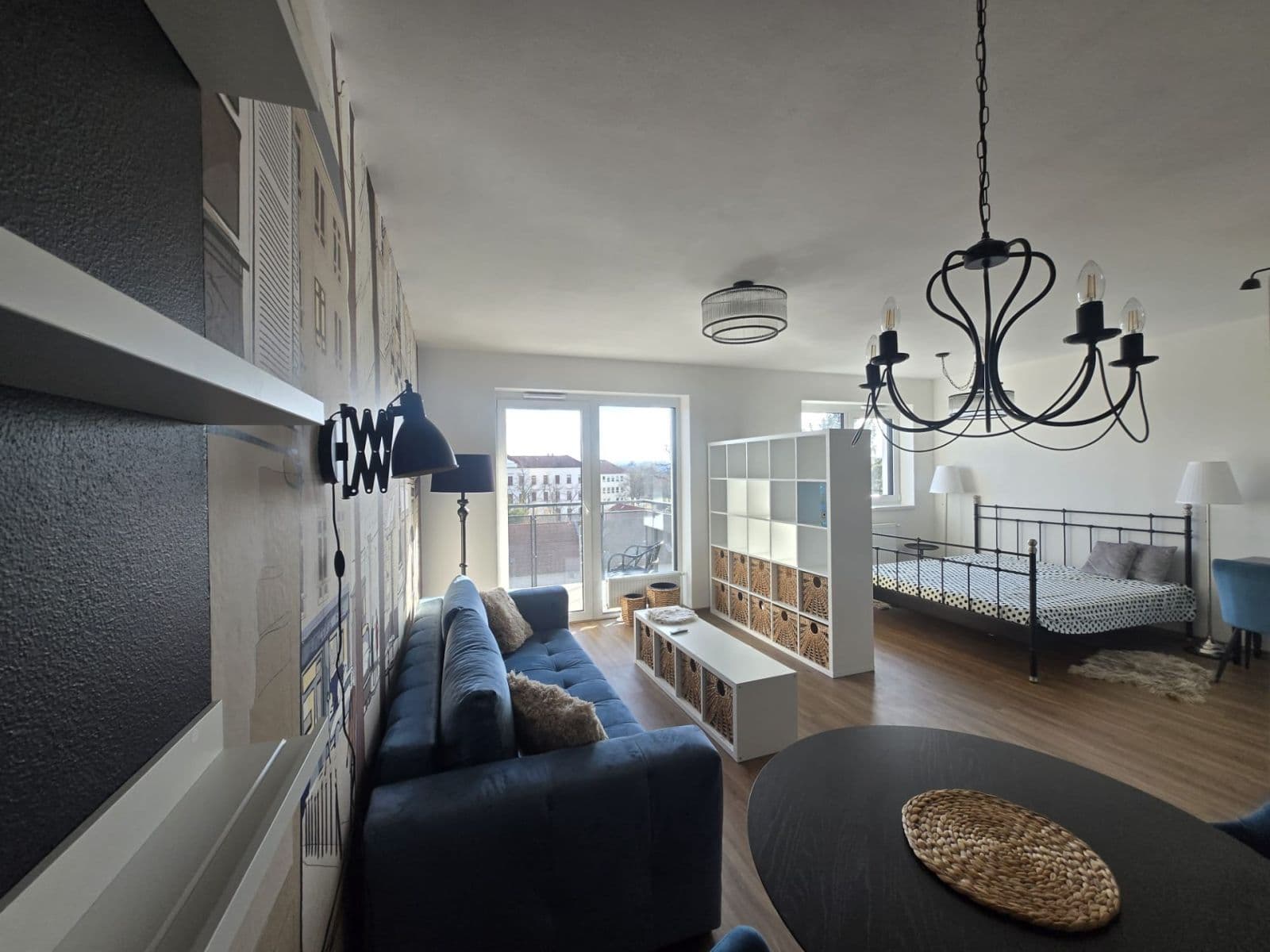 Prenájom bytu 1-izbový 52 m², Na Zlaté stoce, České Budějovice, Jihočeský kraj Prenájom bytu 1-izbový 52 m², Na Zlaté stoce, České Budějovice, Jihočeský kraj