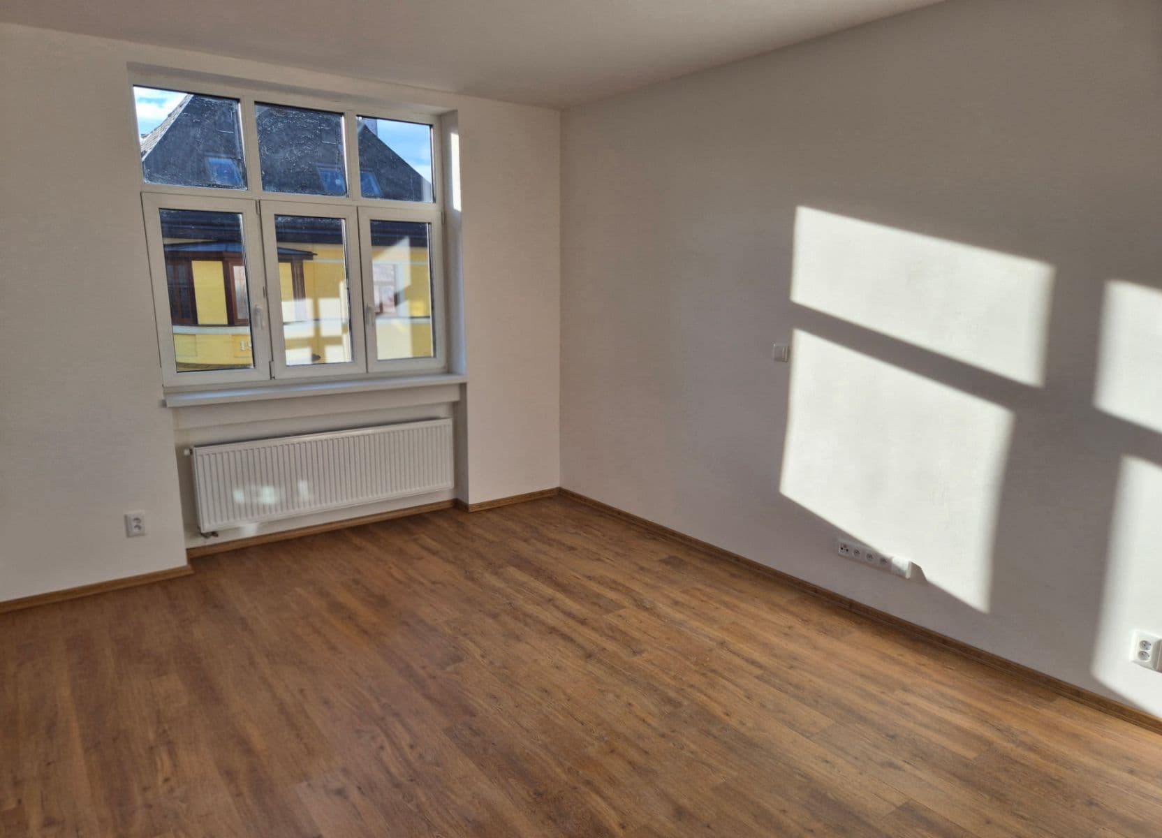 Predaj bytu 3-izbový 88 m², Antonína Dvořáka, Jablonec nad Nisou, Liberecký kraj Predaj bytu 3-izbový 88 m², Antonína Dvořáka, Jablonec nad Nisou, Liberecký kraj