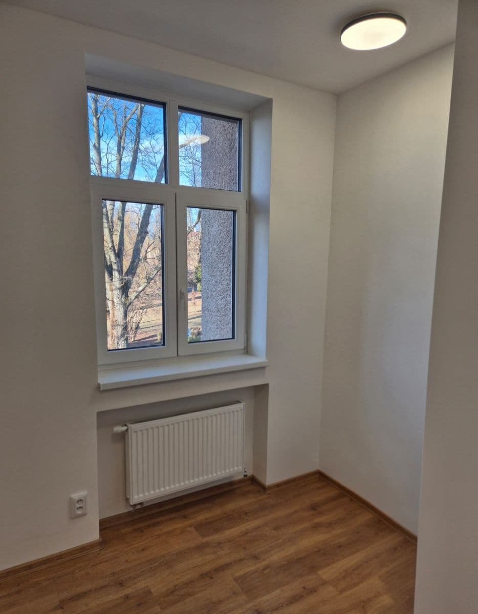 Predaj bytu 3-izbový 88 m², Antonína Dvořáka, Jablonec nad Nisou, Liberecký kraj Predaj bytu 3-izbový 88 m², Antonína Dvořáka, Jablonec nad Nisou, Liberecký kraj