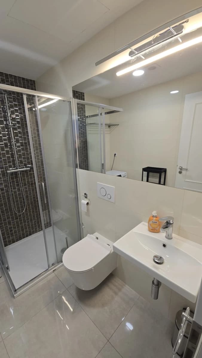 Prenájom bytu 1-izbový 32 m², Korunní, Praha, Praha Prenájom bytu 1-izbový 32 m², Korunní, Praha, Praha