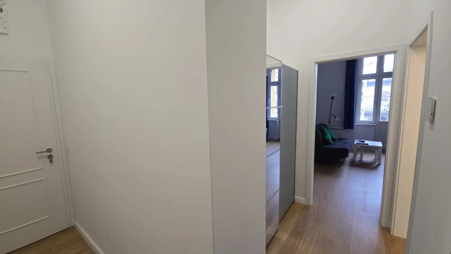 Prenájom bytu 1-izbový 32 m², Korunní, Praha, Praha Prenájom bytu 1-izbový 32 m², Korunní, Praha, Praha