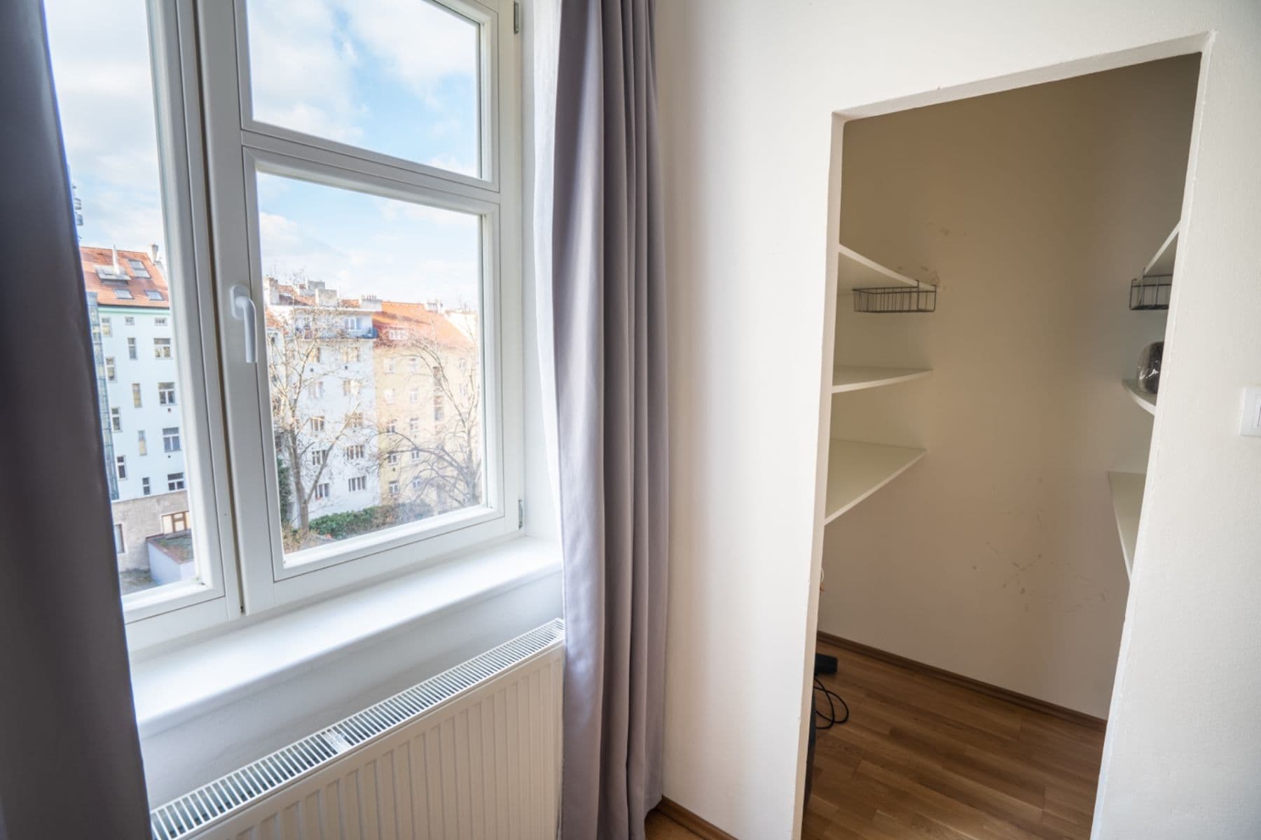 Predaj bytu 2-izbový 44 m², Jičínská, Praha, Praha Predaj bytu 2-izbový 44 m², Jičínská, Praha, Praha