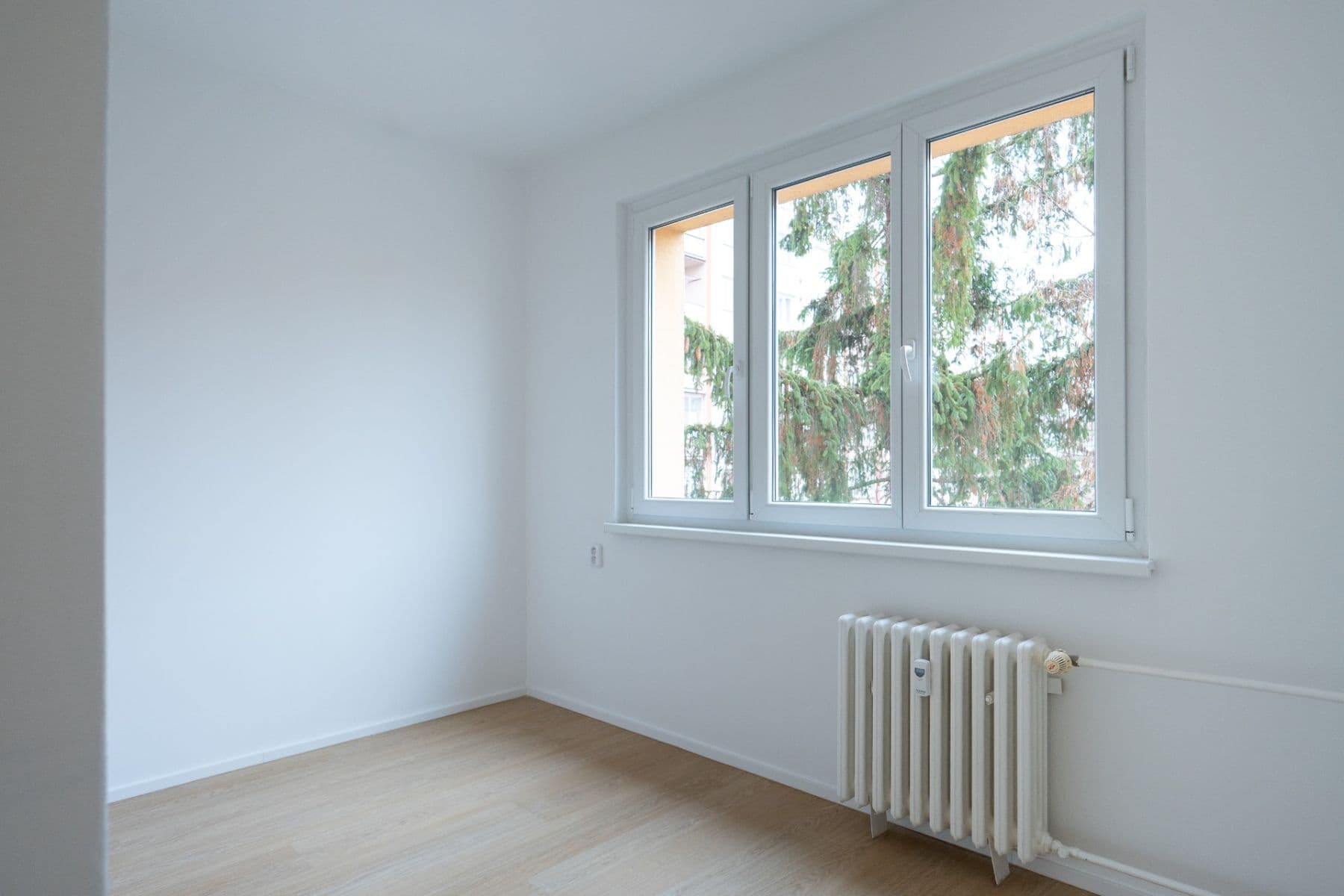 Predaj bytu 2-izbový 37 m², Evropská, Praha, Praha Predaj bytu 2-izbový 37 m², Evropská, Praha, Praha
