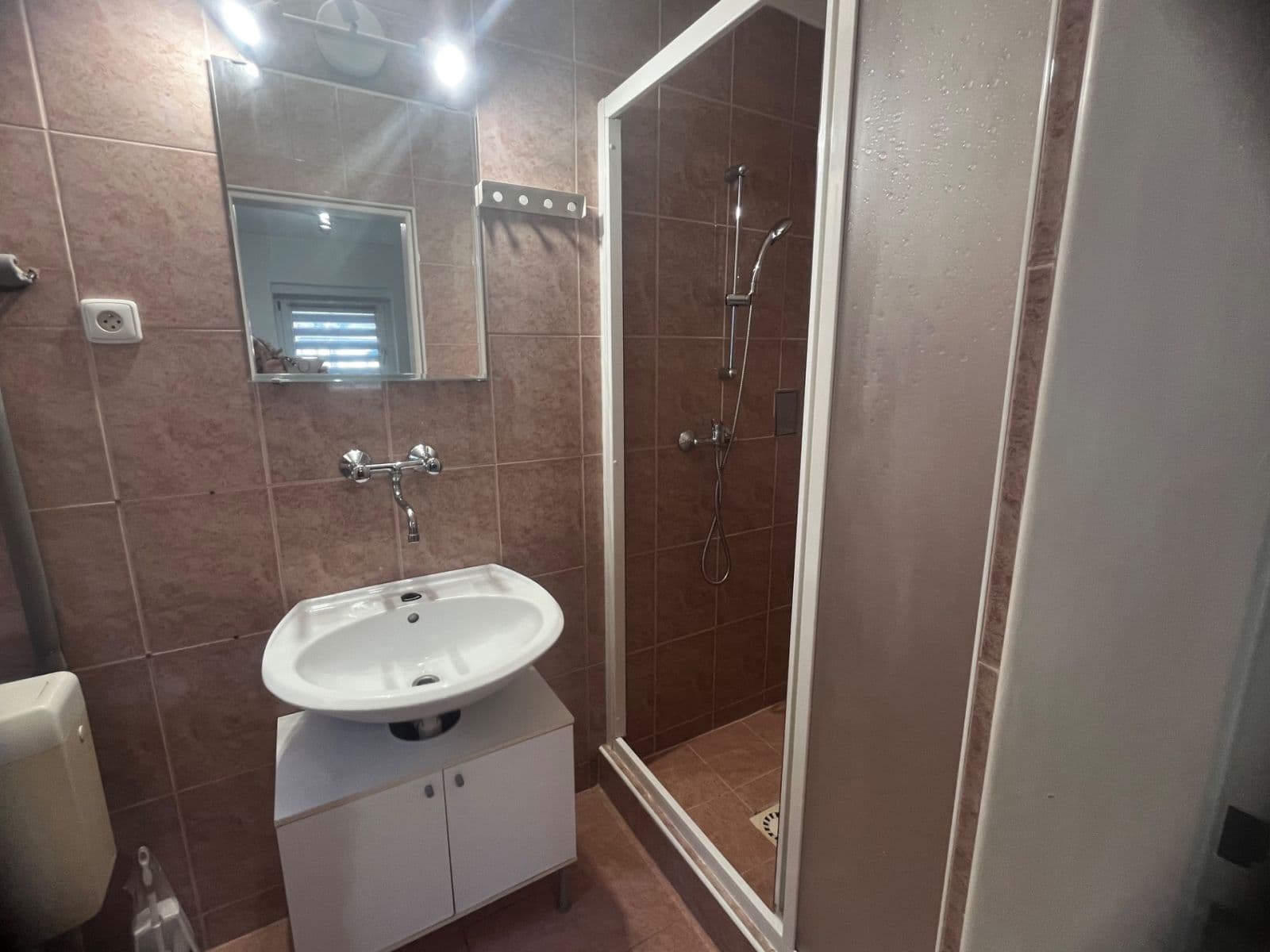 Prenájom bytu 1-izbový 30 m², Bakurinova, Praha, Praha Prenájom bytu 1-izbový 30 m², Bakurinova, Praha, Praha