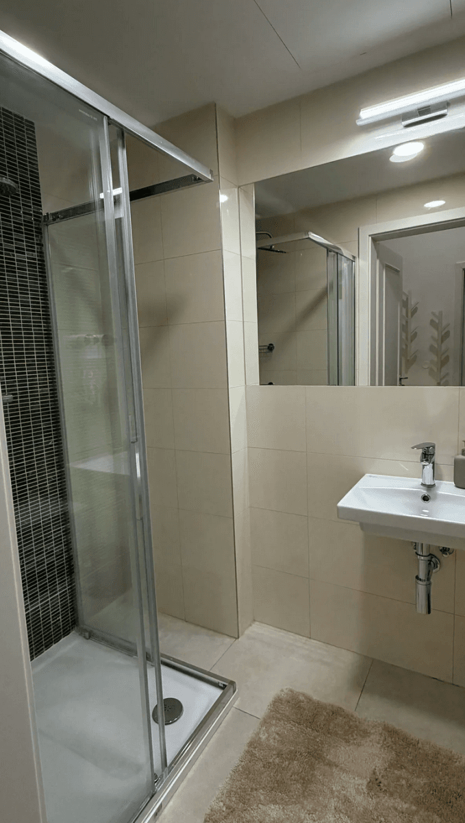 Prenájom domu 56 m², pozemek 56 m², Korunní, Praha, Praha Prenájom domu 56 m², pozemek 56 m², Korunní, Praha, Praha