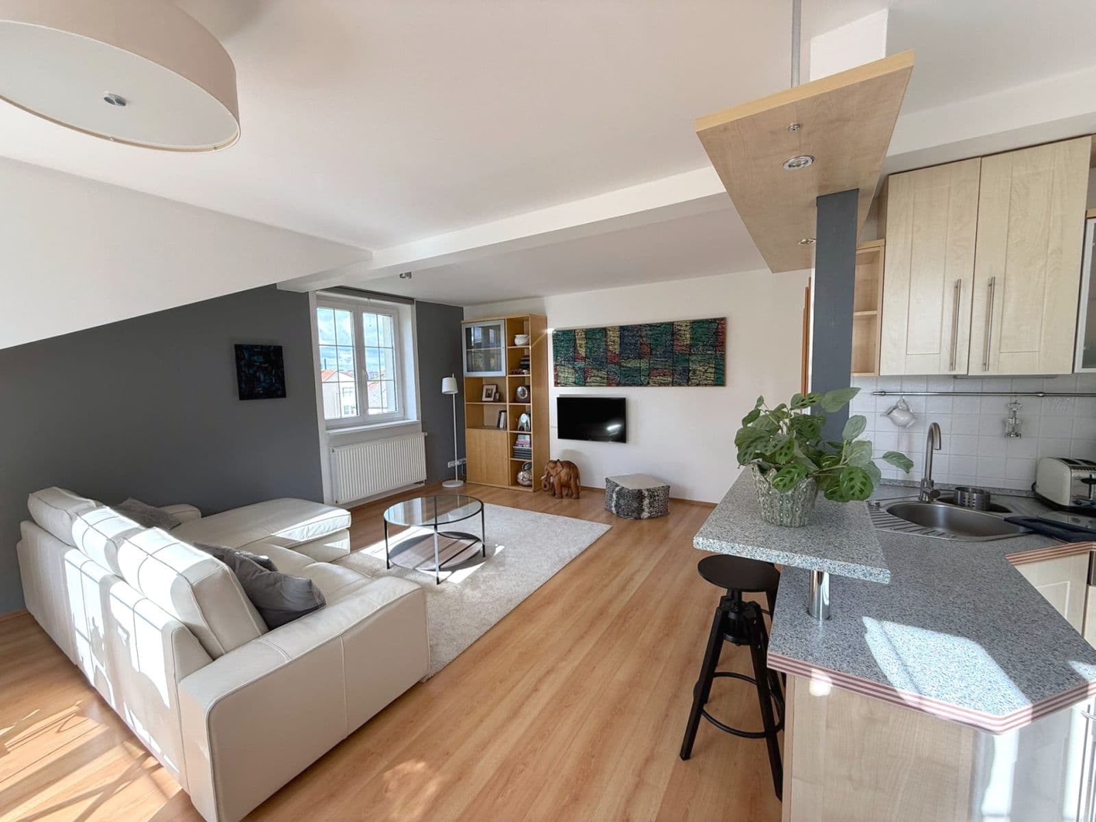 Predaj bytu 3-izbový 89 m², Pod Areálem, Praha, Praha Predaj bytu 3-izbový 89 m², Pod Areálem, Praha, Praha