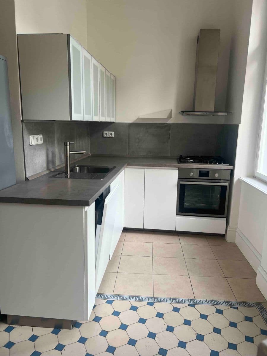 Prenájom bytu 2-izbový 70 m², Bílkova, Praha, Praha Prenájom bytu 2-izbový 70 m², Bílkova, Praha, Praha