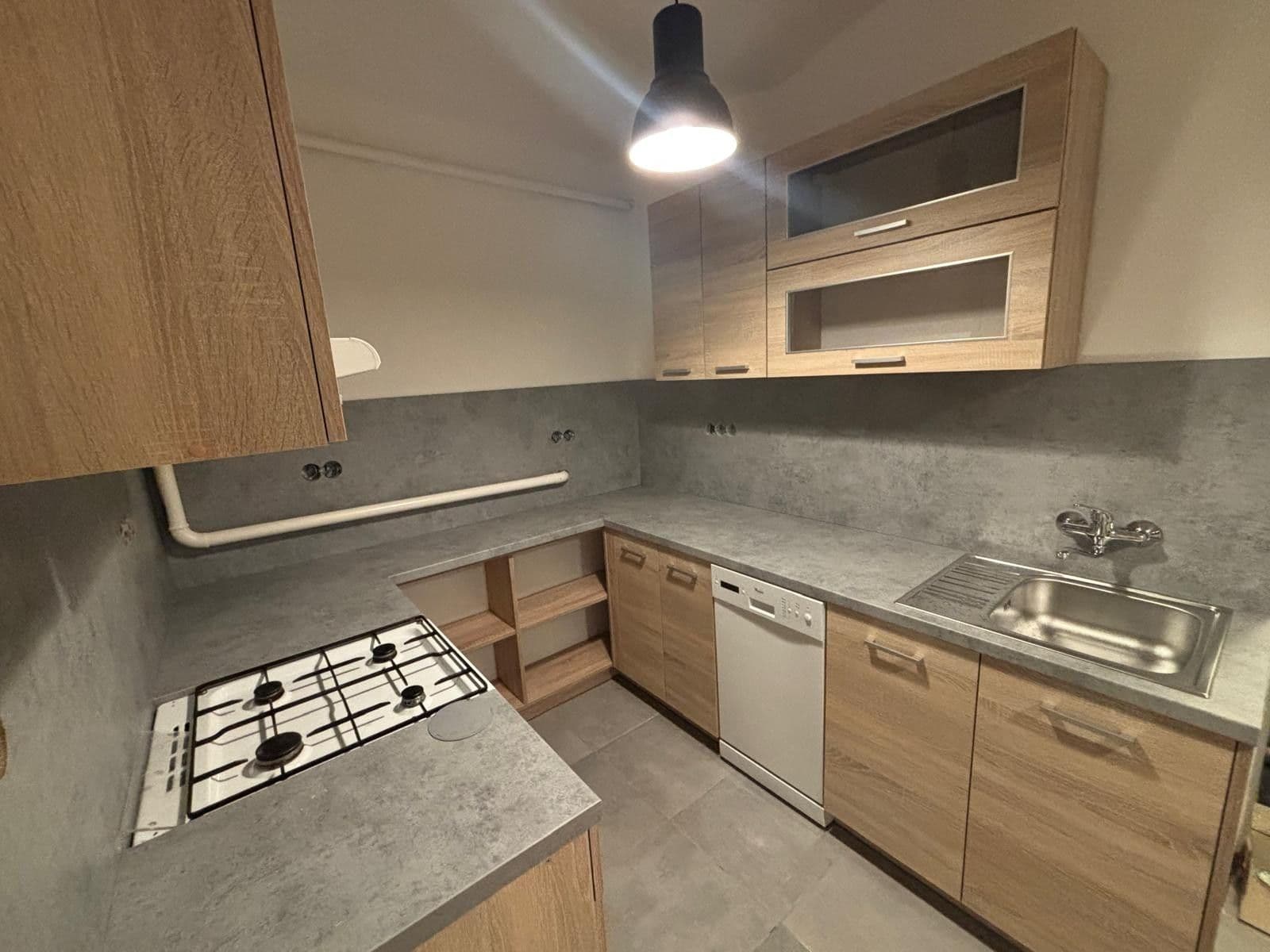 Prenájom bytu 2-izbový 52 m², Dvořákova, Rudná, Středočeský kraj Prenájom bytu 2-izbový 52 m², Dvořákova, Rudná, Středočeský kraj