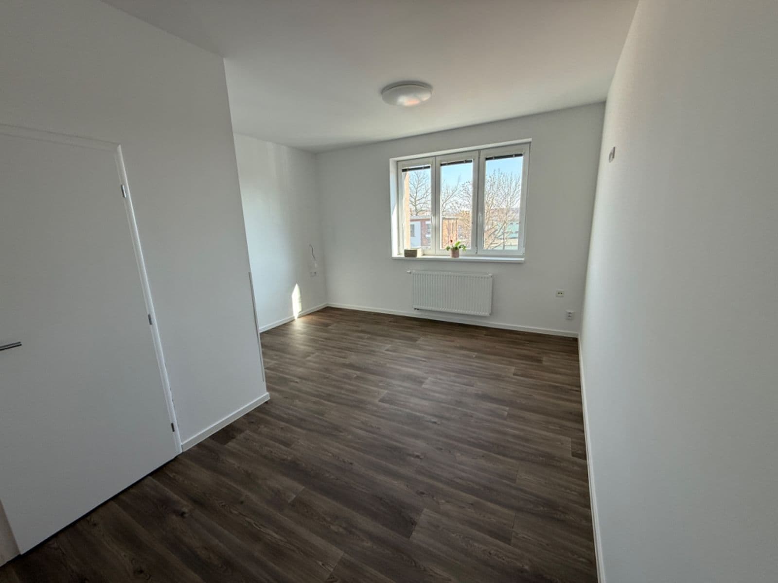 Prenájom bytu 2-izbový 45 m², Myslbekova, Ostrava, Moravskoslezský kraj Prenájom bytu 2-izbový 45 m², Myslbekova, Ostrava, Moravskoslezský kraj